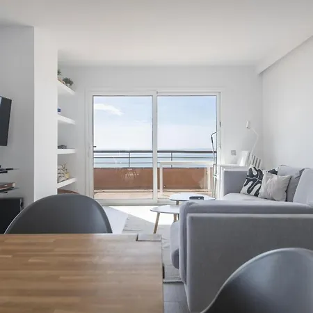 Lägenhet R143 Beachfront Dorianne Calafell